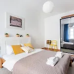 Cosy And Bright Saint Ignoto By Reside Baltic Apartamento
