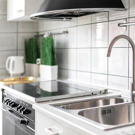 Cosy And Bright Saint Ignoto By Reside Baltic * Vilnius