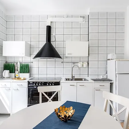 Cosy And Bright Saint Ignoto By Reside Baltic * Vilnius