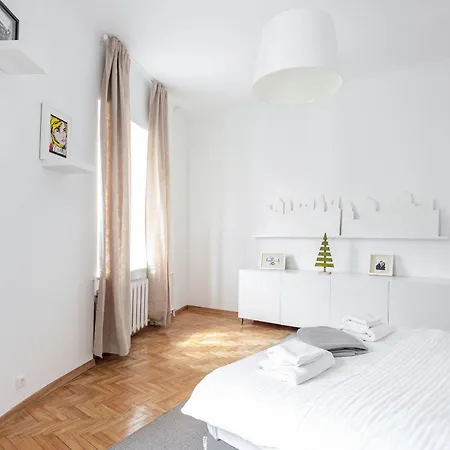 Cosy And Bright Saint Ignoto By Reside Baltic