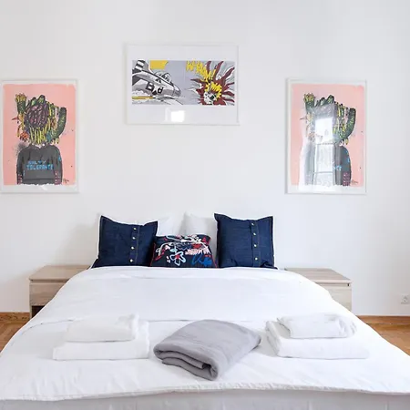 Cosy And Bright Saint Ignoto By Reside Baltic *