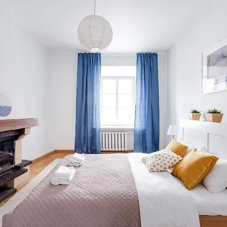 Cosy And Bright Saint Ignoto By Reside Baltic Wilna