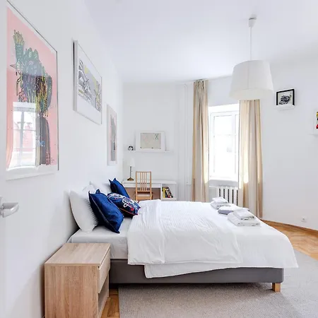 Cosy And Bright Saint Ignoto By Reside Baltic Apartment *