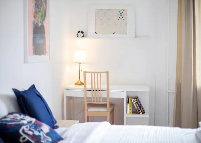 Cosy And Bright Saint Ignoto By Reside Baltic *