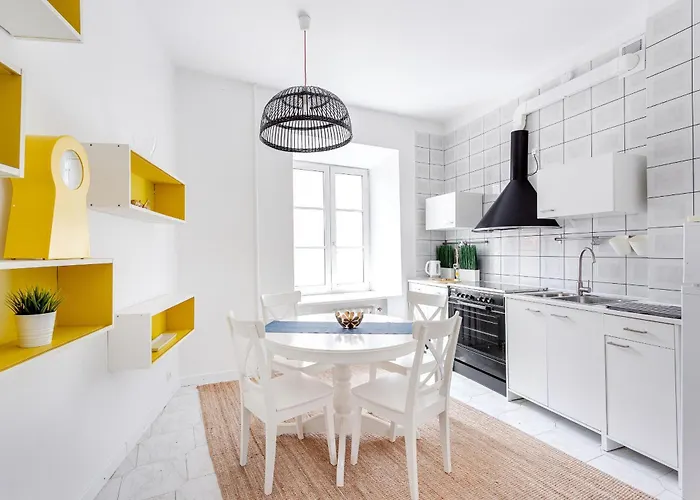 Cosy And Bright Saint Ignoto By Reside Baltic